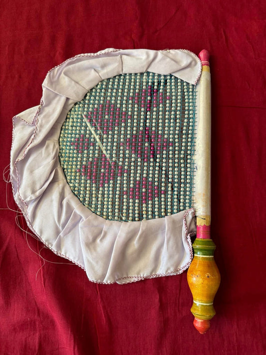 Pakhi (hand fan) G